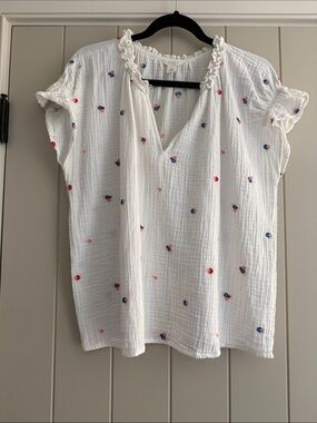 Caslon White Gauze Short Sleeve Floral Embroidered Blouse